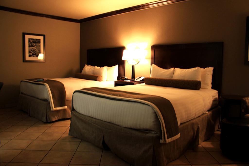 Best Western Plus Raton Hotel Eksteriør billede